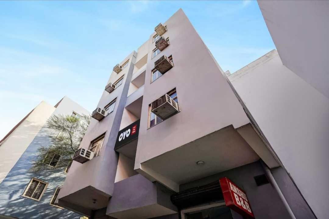 Hotel O Anshu B&B New Delhi Exteriör bild